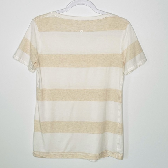 ❤️ LULULEMON White Beige Stripes Short Sleeves Shirt J40 - Picture 3 of 5